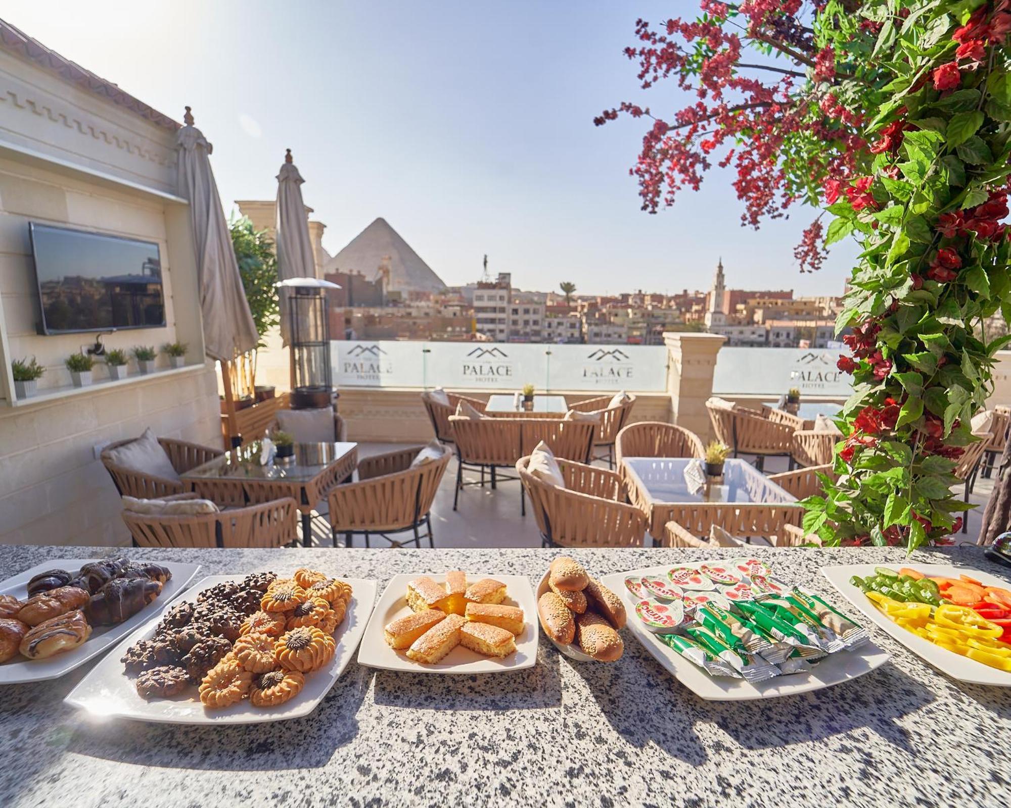 The Palace Pyramids Inn Nazlet el-Sîsi Exterior photo