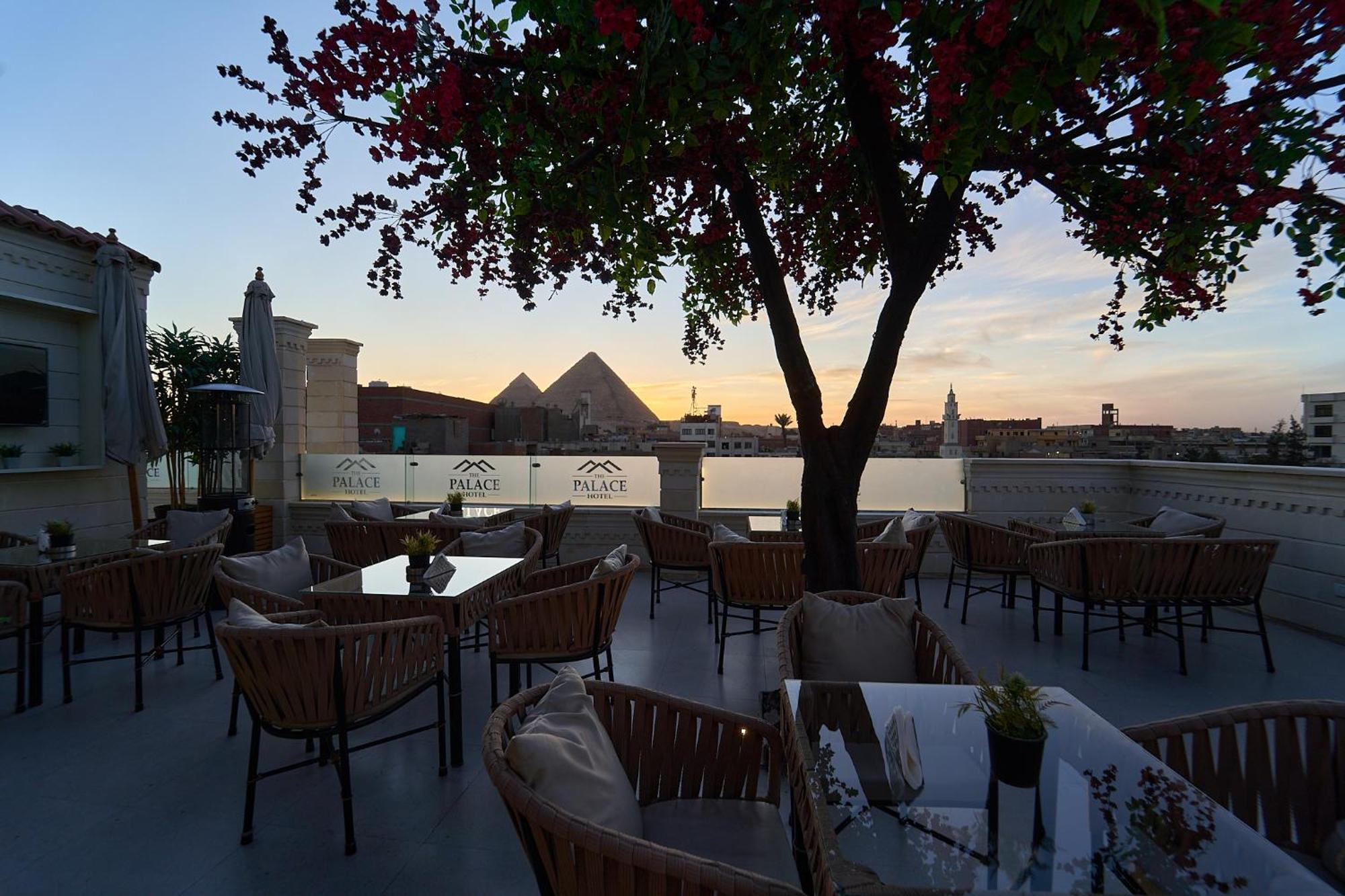 The Palace Pyramids Inn Nazlet el-Sîsi Exterior photo