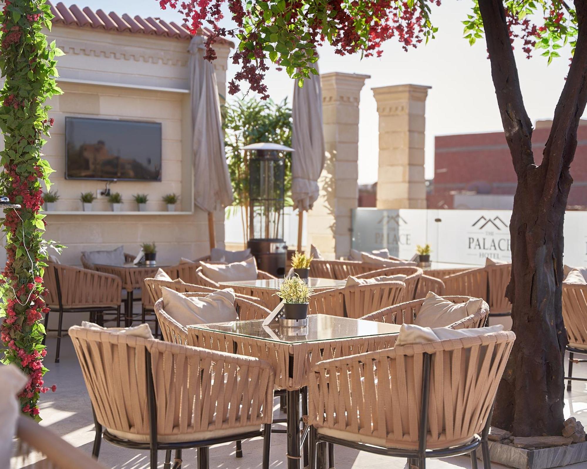 The Palace Pyramids Inn Nazlet el-Sîsi Exterior photo