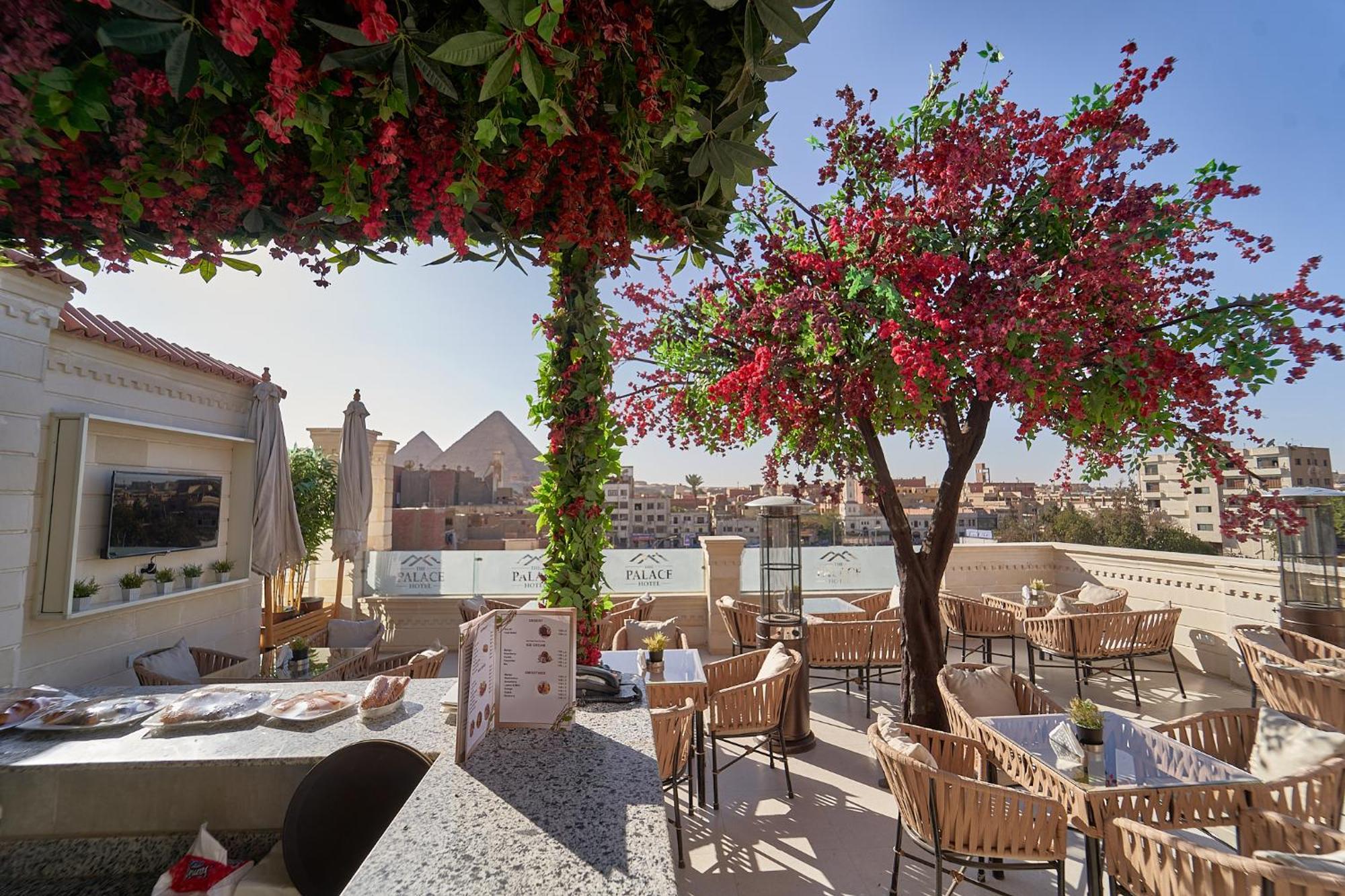 The Palace Pyramids Inn Nazlet el-Sîsi Exterior photo