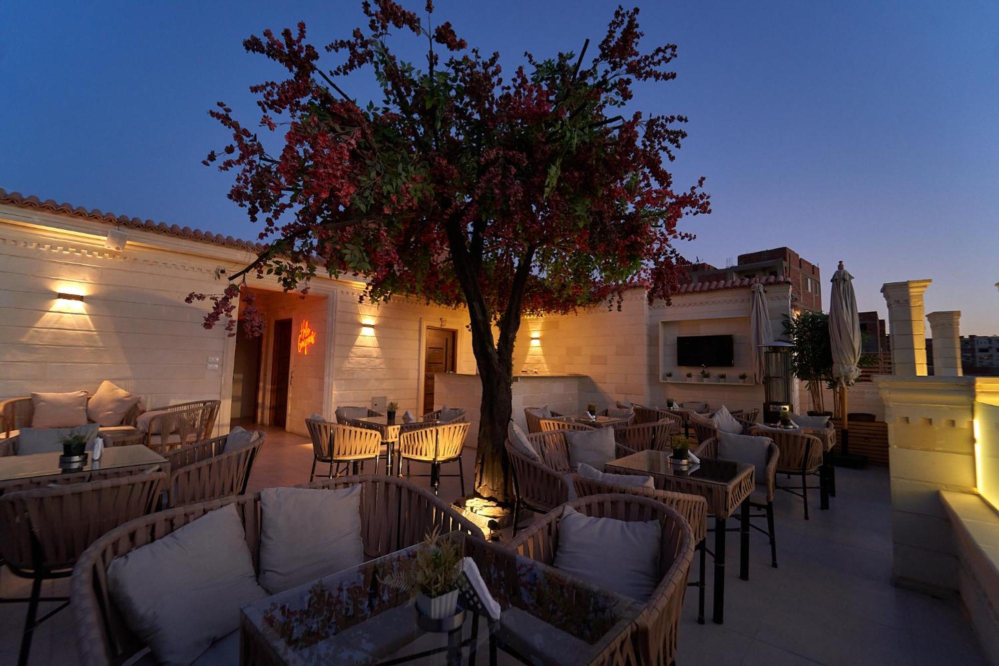 The Palace Pyramids Inn Nazlet el-Sîsi Exterior photo
