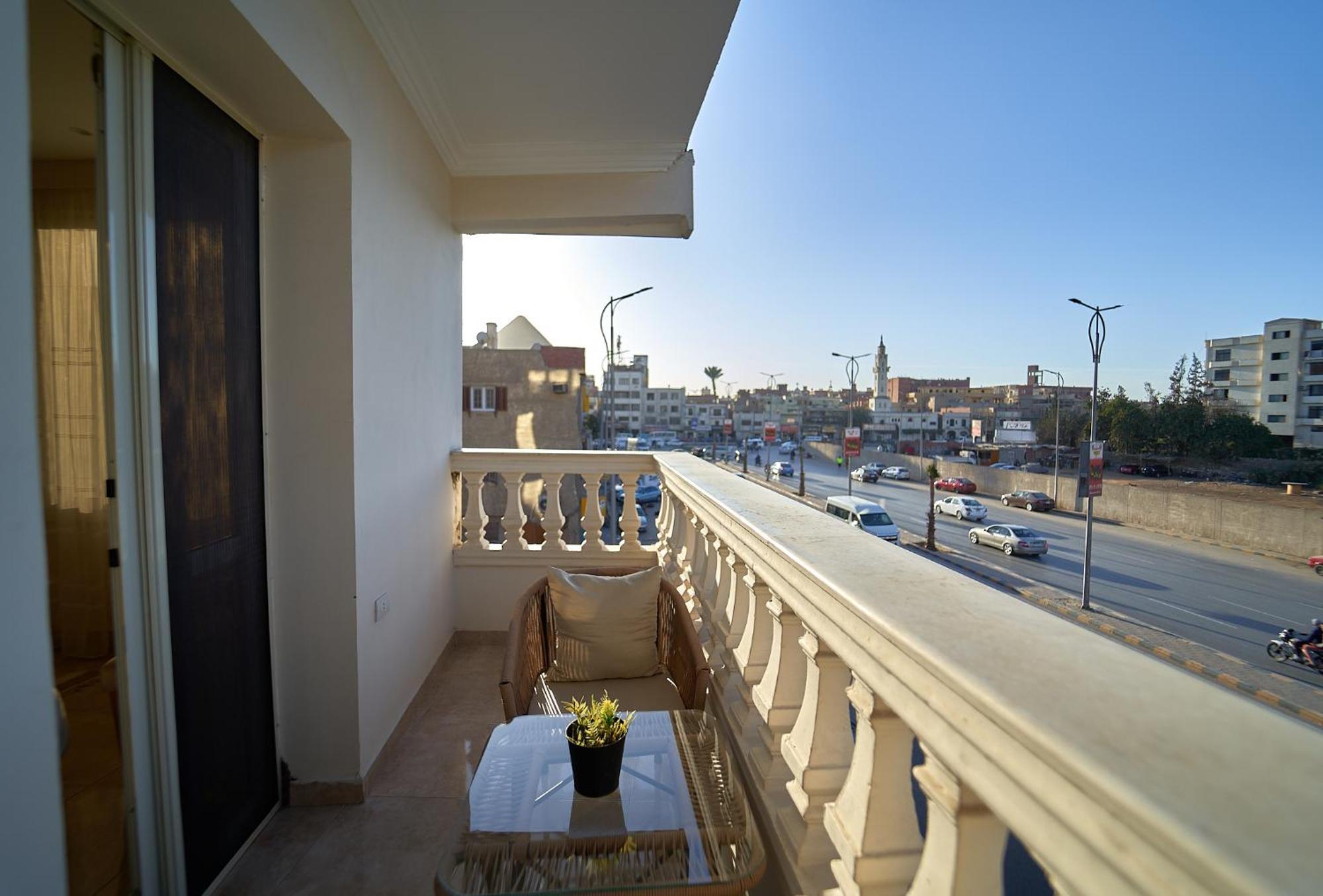 The Palace Pyramids Inn Nazlet el-Sîsi Exterior photo